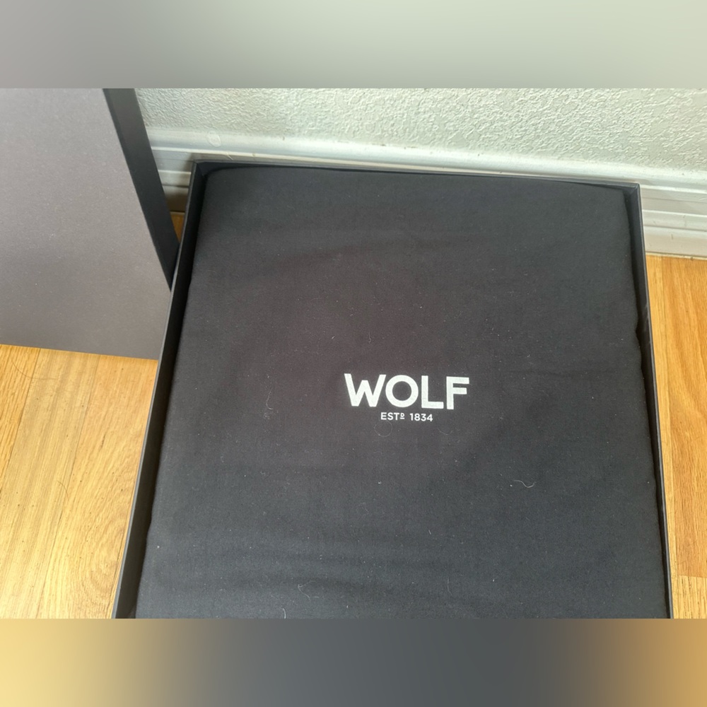 WOLF Roadster 15 Piece Watch Box with Drawer - Picture 9 of 11